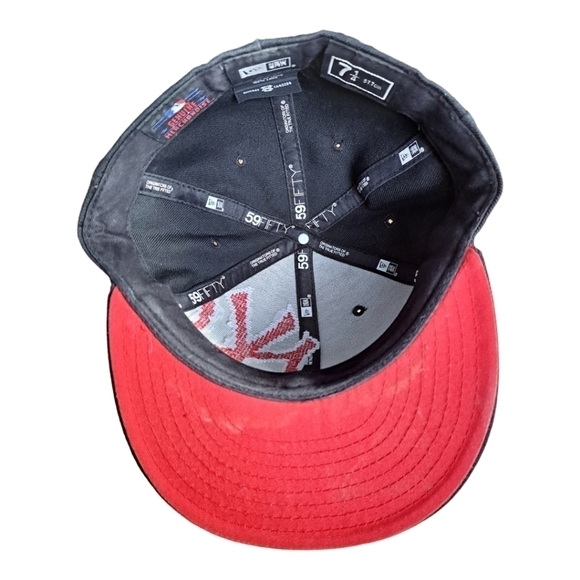 New York Yankees baseball wool 59 fifty New era fitted cap red & black 7 1/4 - Picture 11 of 16